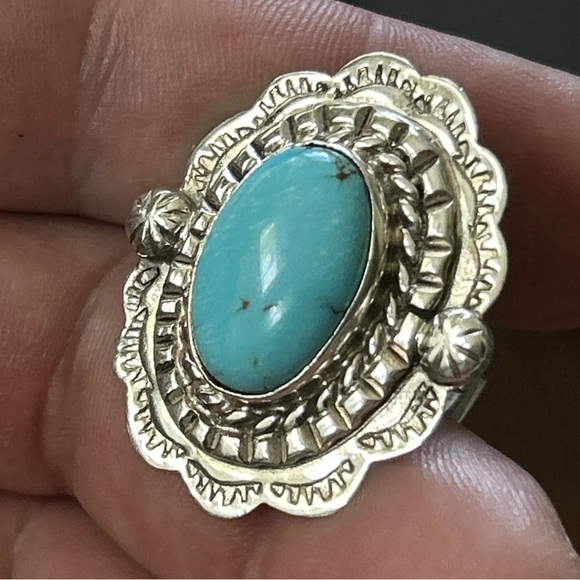 STERLING SILVER NATIVE AMERICAN SIGNED CONCHO STYLE TURQUOISE RING SZ 8.5 .925 - Picture 6 of 10